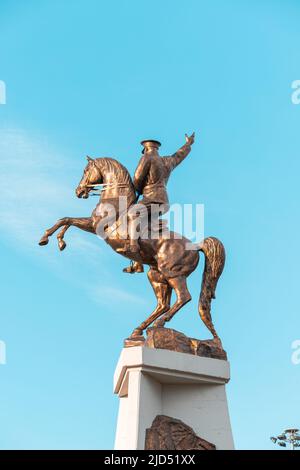 19 mai 2022, Antalya, Turquie: Mustafa Kemal Ataturk statue équestre sur une place à Antalya Banque D'Images