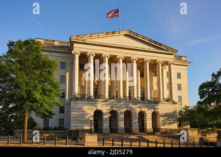 Bâtiment de bureaux de Longworth House à Washington, D.C., États-Unis. Immeuble de bureaux utilisé par la Chambre des représentants des États-Unis. Banque D'Images