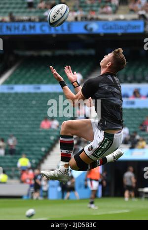 Londres, Royaume-Uni. 18th juin 2022 ; Twickenham, Londres, Angleterre : Gallagher Premiership final, Leicester versus Saracens ; Freddie Steward of Leicester Tigers réchauffe Credit: Action plus Sports Images/Alay Live News Banque D'Images