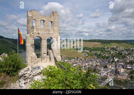 TRABEN TRARBACH, ALLEMAGNE - 21 MAI 2022 : ruine de l'ancien château de Grevenburg près de Traben Trarbach sur 21 mai 2022 en Allemagne Banque D'Images