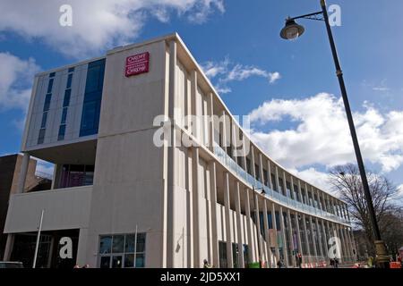 Vue extérieure du nouveau bâtiment du Centre for Student Life à l'Université de Cardiff à Caerdydd pays de Galles Royaume-Uni Grande-Bretagne KATHY DEWITT Banque D'Images