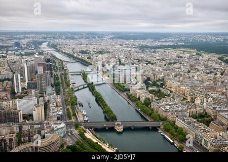 Vue aérienne de Paris depuis le sommet Banque D'Images