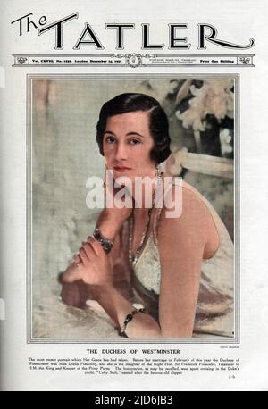 Couverture du Tatler avec une photo de Loelia, duchesse de Westminster (1902 - 1993), née Loelia Mary Ponsonby. Elle a épousé Hugh Richard Arthur, deuxième duc de Westminster en 1930 dans l'événement de société de l'année, mais le mariage s'est révélé malheureux, et beaucoup de détails ont été révélés dans son autobiographie franche de 1961, "grâce et faveur". Elle divorça le duc en 1947 et épousa Sir Martin Lindsay en 1969. Version colorisée de : 10554532 Date: 1930 Banque D'Images