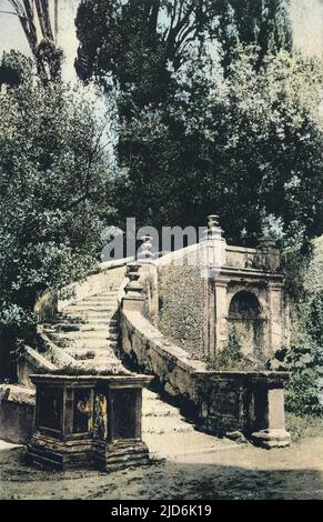 Rome - Tivoli - escalier dans les jardins de la Villa d'Este version colorisée de : 10430248 Date: Vers 1910s Banque D'Images