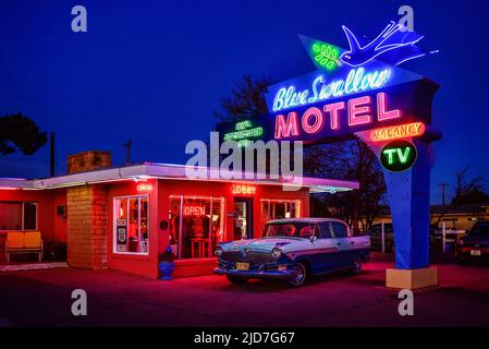 Le Blue Swallow Motel historique à Tucumcari, Nouveau-Mexique, États-Unis Banque D'Images