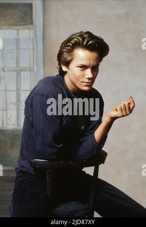 RIVER PHOENIX, À VIDE, 1988, Banque D'Images
