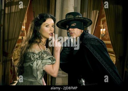 ZETA-JONES,BANDERAS, LA LÉGENDE DE ZORRO, 2005, Banque D'Images