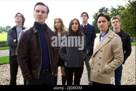 JONES,FASSBENDER,LAWRENCE,BYRNE,HOULT,MCAVOY,TILL, X-MEN: PREMIÈRE CLASSE, 2011, Banque D'Images