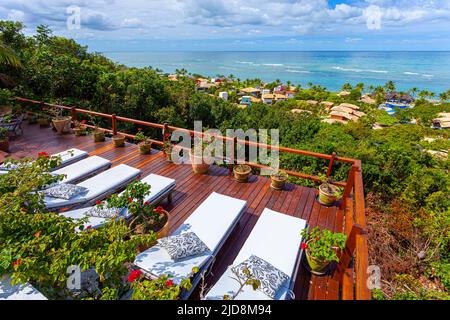 Arraial d'Ajuda, est un district de la municipalité brésilienne de Porto Seguro, sur la côte de l'État de Bahia. Banque D'Images