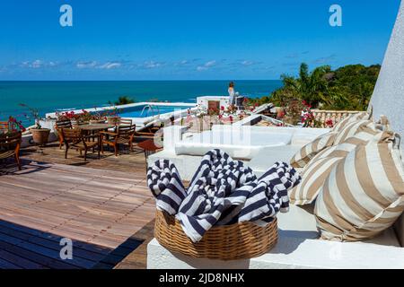 Arraial d'Ajuda, est un district de la municipalité brésilienne de Porto Seguro, sur la côte de l'État de Bahia. Banque D'Images