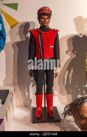 Le modèle 'Captain Scarlet de l'émission de télévision 1970s de l'ITV pour enfants 'Captain Scarlet exposé dans un musée des médias. Banque D'Images