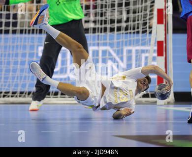 FIROO: 06/18/2022, handball, saison 2022/2023, Ligue des Champions EHF, finale 4 semi-finale THW Kiel - FC Barcelone 30:34. Rune Dahmke, ÉP Banque D'Images