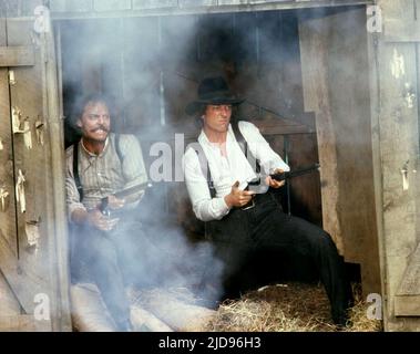 KEACH,KEACH, LES LONGS CAVALIERS, 1980, Banque D'Images