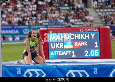 Yaroslava MAHUCHIKH (UKR) lors de la Ligue du diamant Wanda 2022, rencontre de Paris sur 18 juin 2022 au stade de Charlety à Paris, France - photo Ann-Dee Lamour / CDP MEDIA / DPPI Banque D'Images