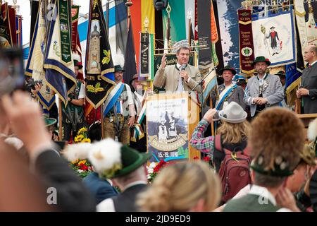 Bruck, Allemagne. 19th juin 2022. Markus Söder (CSU), Premier ministre de Bavière, assiste à la cérémonie de clôture du Festival du costume traditionnel allemand 2022. Credit: Tobias Köhler/dpa/Alay Live News Banque D'Images