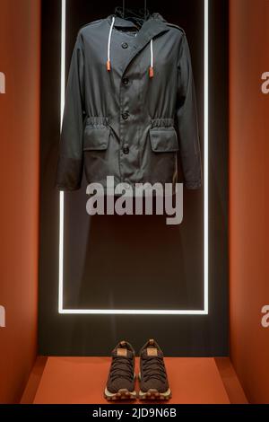 Milan, Italie. 19th juin 2022. Milan, Milan Fashion week, printemps 2023 pour hommes. Milan, mode pour hommes, printemps été 2023. Présentation de TOD en photo : Credit: Independent photo Agency/Alamy Live News Banque D'Images