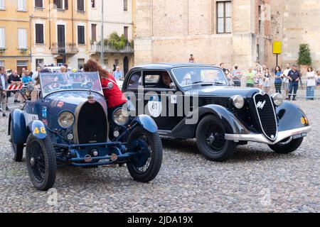 Parme, Italiy - 06, 18, 2022: Course automobile classique mille Miglie 2022, Banque D'Images