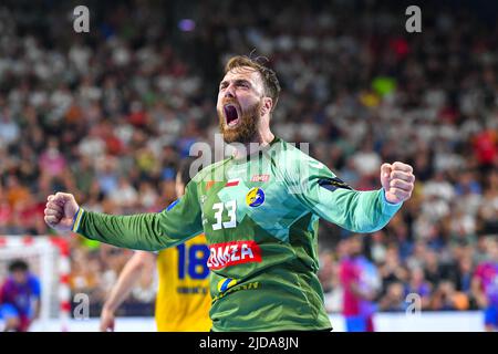 Cologne, Allemagne. 19th juin 2022. Andreas Wolff lors du match de handball de la Ligue des champions de l'EHF entre Barca et Lomza vive Kielce sur 19 juin 2022 à Cologne, en Allemagne. (Photo par Andrachiewicz/PressFocus/SIPA USA) France OUT, Pologne OUTFrance OUT, Pologne OUT crédit: SIPA USA/Alay Live News Banque D'Images