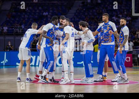 Madrid, Espagne. 19th juin 2022. Joueurs du Real Madrid pendant la Ligue Endesa Playoff 2022 finales jeu 4 entre le Real Madrid et le FC Barcelone célébré au Centre Wizink de Madrid (Espagne), 19 juin 2022.Real Madrid a gagné 81 - 74. Le Real Madrid remporte le championnat Liga Endesa 2021/22. (Photo de Juan Carlos García Mate/Pacific Press) Credit: Pacific Press Media production Corp./Alay Live News Banque D'Images