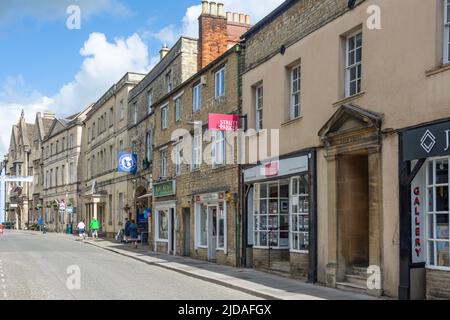 Dyer Street, Cirencester, Gloucestershire, Angleterre, Royaume-Uni Banque D'Images