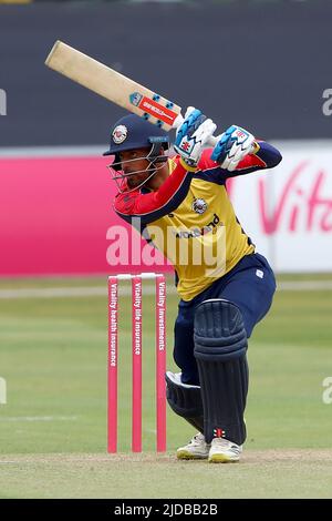 Feroze Khushi atteint 4 courses pour Essex pendant Essex Eagles vs Somerset, Vitality Blast T20 Cricket au sol du comté de Cloud le 19th juin 2022 Banque D'Images