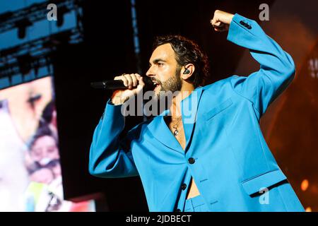 Milan, Italie, 19 juin 2022. Marco Mengoni en concert au stade Giuseppe Meazza à San Siro à Milan, Italie crédit: Mairo Cinquetti/Alay Live News Banque D'Images