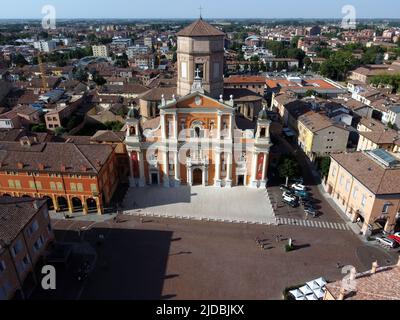 Vue aérienne de Carpi, Modène, Émilie-Romagne, Italie Banque D'Images