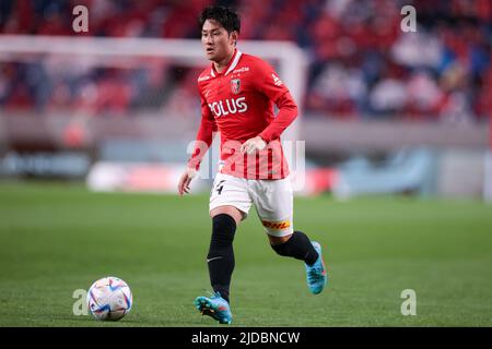 Saitama, Japon. 18th juin 2022. Takahiro Sekine (Reds) football : 2022 J1 match de ligue entre les diamants rouges Urawa 3-0 Nagoya Grampus au stade Saitama 2002 à Saitama, Japon . Credit: AFLO SPORT/Alay Live News Banque D'Images