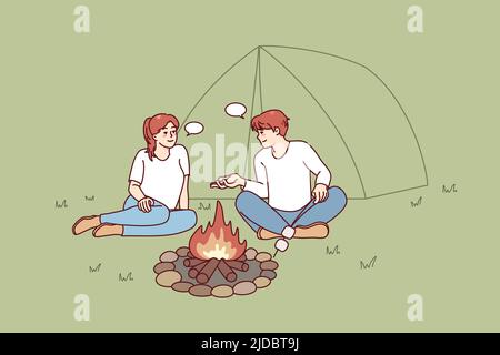 Homme et femme heureux assis près d'un feu de camp dans la forêt. Couple souriant se détendre au camp de bois près du feu ensemble. Concept de loisirs de la nature. Illustration vectorielle. Illustration de Vecteur