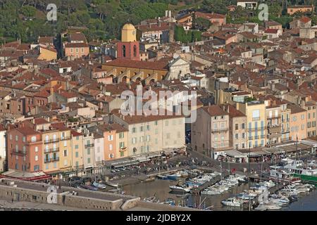 France, Var, Saint Tropez, port de plaisance de la Côte d'Azur, photographie aérienne Banque D'Images