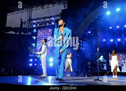 Milan, Italie. 19th juin 2022. Marco Mengoni chantant sur la scène - milan san siro pendant Marco Mengoni, concert de musique de chanteur italien à Milan, Italie, 19 juin 2022 crédit: Agence de photo indépendante/Alamy Live News Banque D'Images