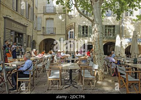 France, Gard (30) Uzès, place aux herbes Banque D'Images