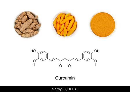 Curcuma et la formule chimique de curcumine. Structure squelettique de la forme céto du produit chimique jaune et du principal curcuminoïde du curcuma. Banque D'Images