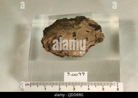 Yttrotantalite-(y). Minéraux. Europe; Suède; Ytterby Banque D'Images