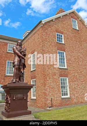 Statue d'Oliver Cromwell, en face de l'académie, Bridge Street, Warrington, Cheshire, Angleterre, Royaume-Uni, WA1 2EW, par John Bell Banque D'Images