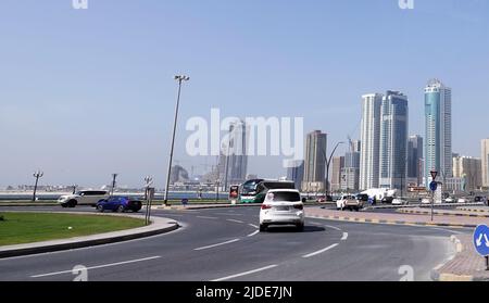 Sharjah, Émirats arabes Unis 24 février 2020 : immeubles et avenues de Sharjah Banque D'Images