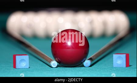 table de billard avec balles et repère Banque D'Images