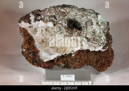 Hemimorphite. Minéraux. Amérique du Nord ; États-Unis ; Colorado ; Lake County ; Leadville ; Mine Wolftone Banque D'Images