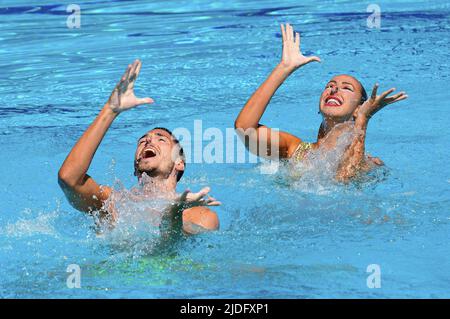 Giogio Minisini et Lucrezia Rugigero (ITA) en finale mixte duet technique artistique natation pendant les Championnats du monde de la FINA 19th sur 20 juin 2022 au complexe de natation Alfred Hajos à Budapest, Hongrie Credit: SCS/Soenar Chamid/AFLO/Alay Live News Banque D'Images