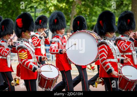 Marching Guards Band, Trooping the Color Rerépétitions, The Mall, Londres, Angleterre, Royaume-Uni, samedi, 21 mai 2022. Banque D'Images