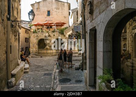 Vieille ville du petit village de montagne St Michel, France, Saint Michel Banque D'Images