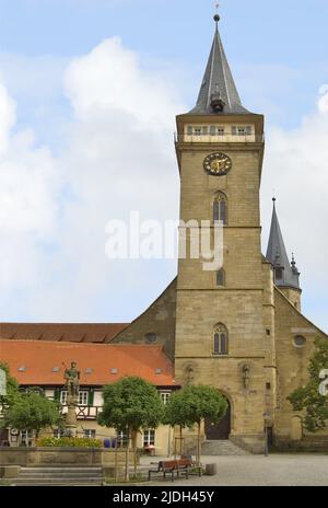 Eglise Saint-Pierre et Paul à Oehringen, Allemagne, Bavière, Oehringen Banque D'Images