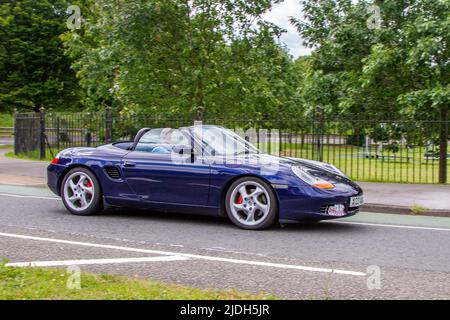 2000 Porsche Boxster Tiptronic S bleu ; voitures présentées pendant l'année 58th de l'Assemblée de Manchester à Blackpool Touring pour les voitures Veteran, Vintage, Classic et chérités. Banque D'Images