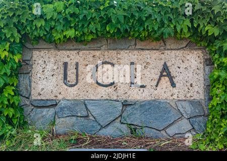 Un panneau à l'entrée de l'UCLA, l'Université de Californie, Los Angeles, à Westwood Banque D'Images