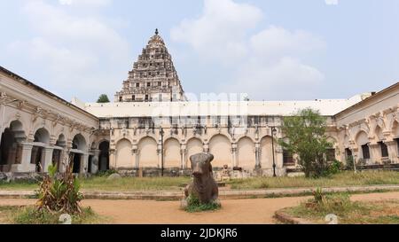 Dôme du Palais de Maratha et galerie d'art vue arrière, Thanjavur, Tamilnadu, Inde. Banque D'Images