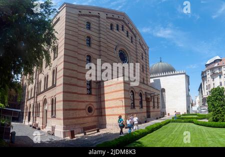 Jardin commémoratif pour les Juifs qui ont été assassinés pendant l'Holocauste et enterrés dans des tombes non marquées à la Synagogue de la rue Dohany, Budapest, Hongrie Banque D'Images