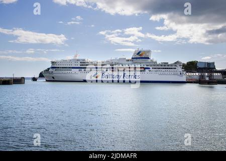 ferry breton amarré dans les docks de millbay à l'ouest de hoe plymouth devon Banque D'Images