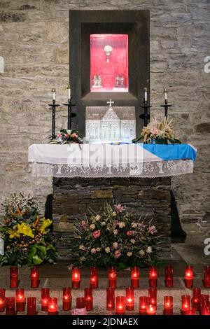 Espagne, Galice, O Cebreiro. Église de Santa Maria la Real. Le reliquaire croyait détenir le sang et la chair de Jésus, résultant d'un miracle de 13th-siècle. Banque D'Images