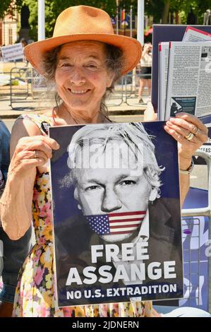 Londres, Royaume-Uni. Liberté de protestation de Julian Assange. À l'extérieur des chambres du Parlement, Westminster. Crédit : michael melia/Alay Live News Banque D'Images