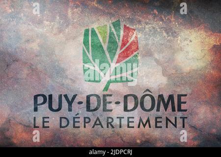 Vue de dessus du département de rétroflag du Puy de Dome, France avec texture grunge. Voyage français et patriote concept. Pas de mât. Conception de plan, présentation. FLA Banque D'Images